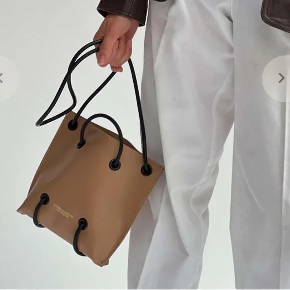 Kozha Numbers Bag THE NUDE UTILITY - Picture 1 of 13